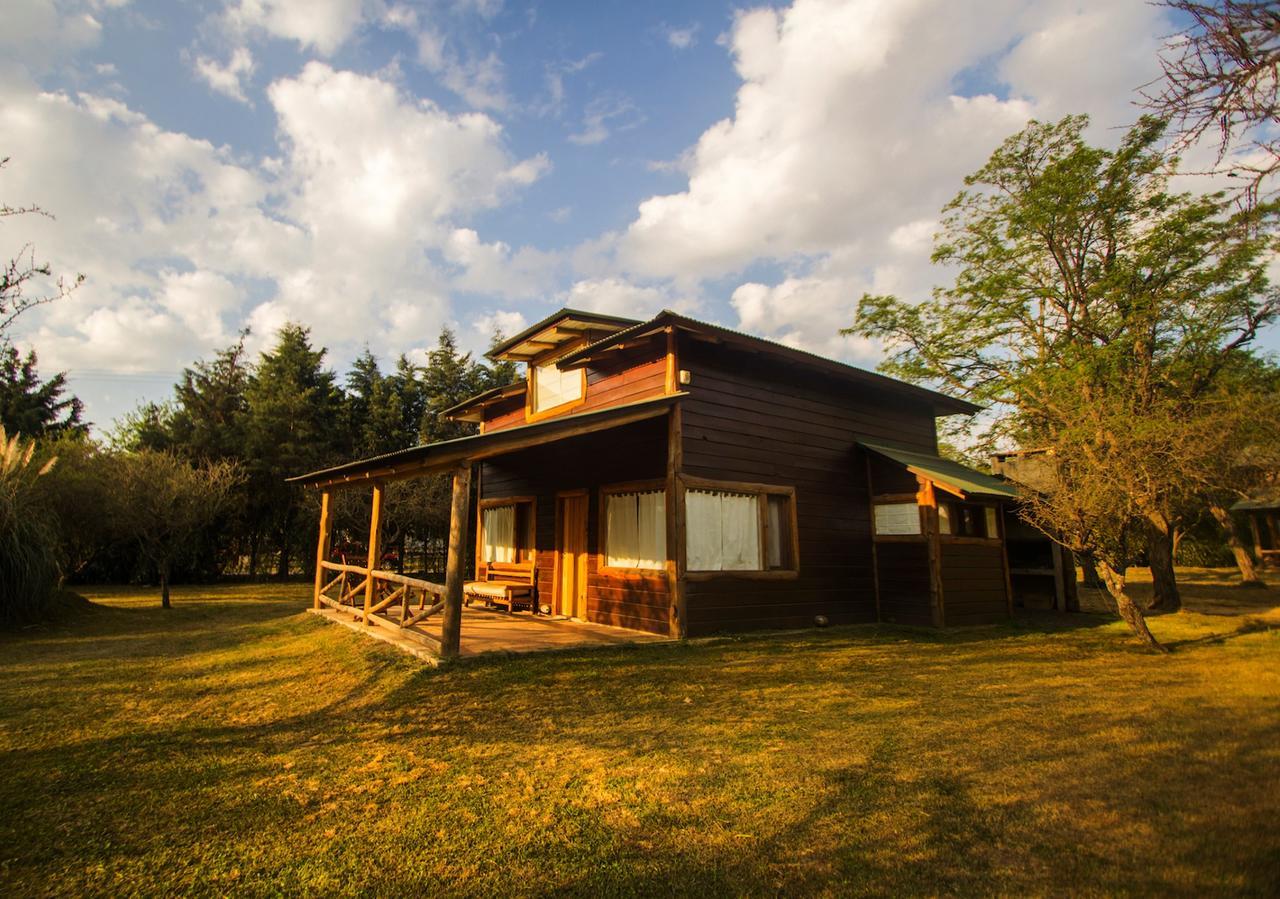 Cabanas Cuatro Horizontes Villa General Belgrano Luaran gambar
