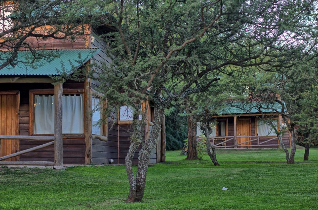 Cabanas Cuatro Horizontes Villa General Belgrano Luaran gambar
