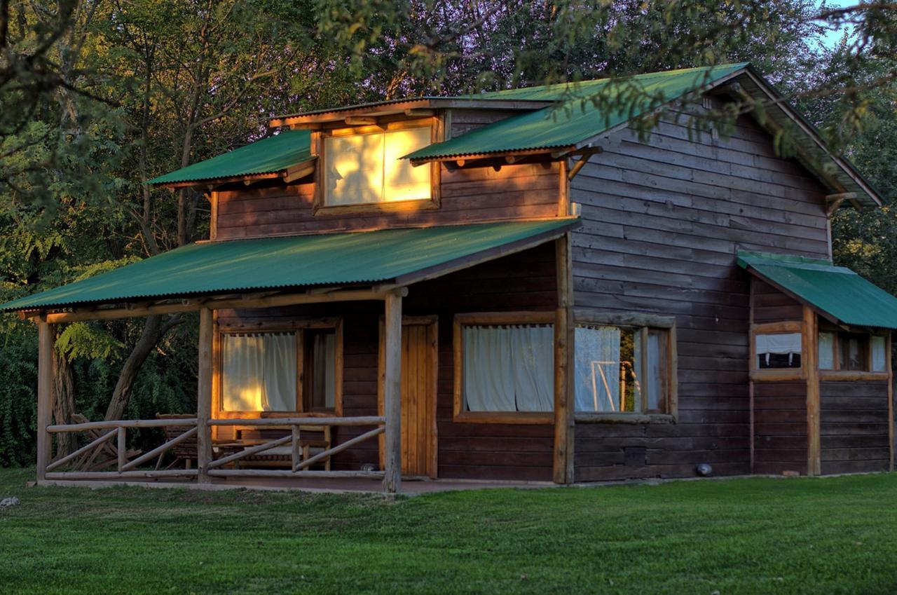 Cabanas Cuatro Horizontes Villa General Belgrano Luaran gambar