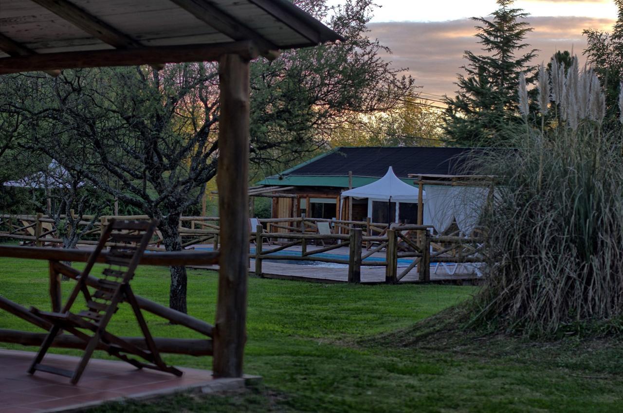 Cabanas Cuatro Horizontes Villa General Belgrano Luaran gambar